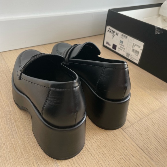 Chanel Women’s CC Platform Loafers Leather Black Size US 7 - Picture 3 of 9